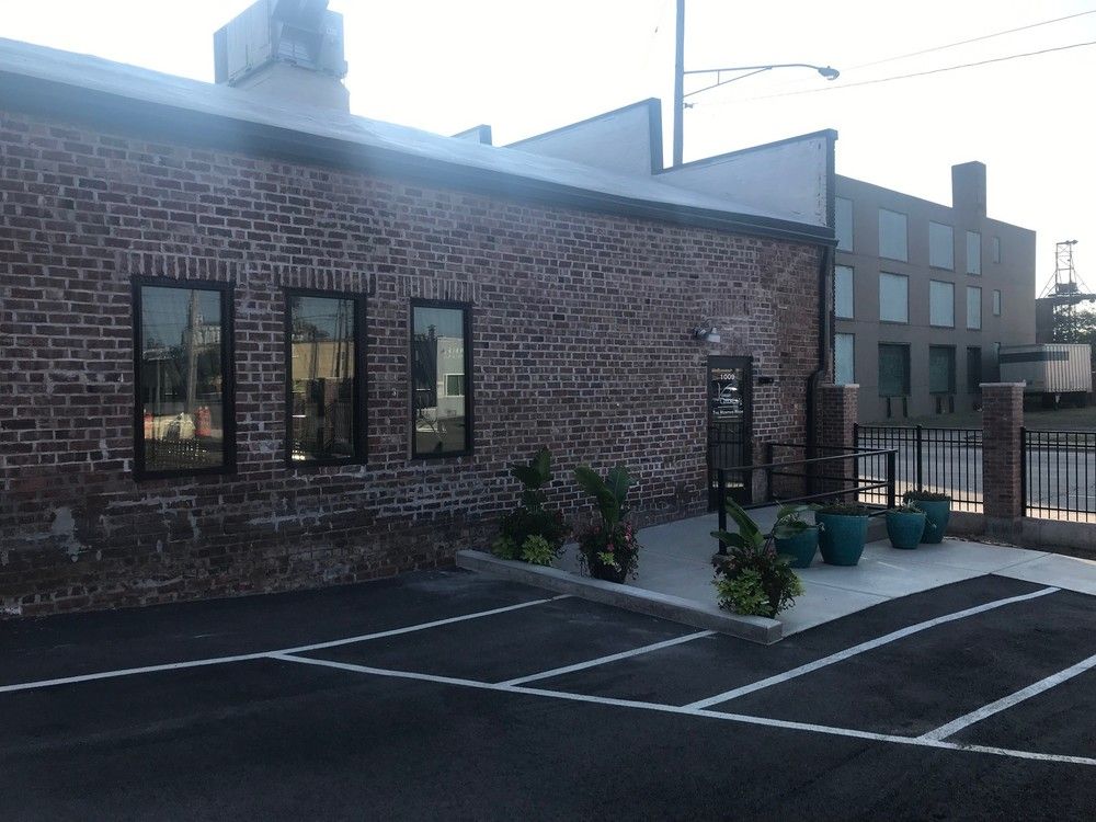 The Block: 1009 SW WASHINGTON STREET, Peoria, IL 61602